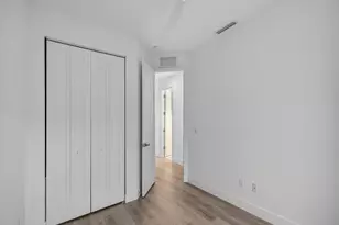 737 SE 1st Ct, Pompano Beach, FL 33060 - Photo 37