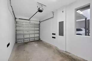 737 SE 1st Ct, Pompano Beach, FL 33060 - Photo 41