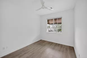 737 SE 1st Ct, Pompano Beach, FL 33060 - Photo 35