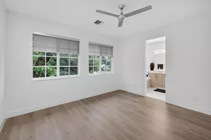 737 SE 1st Ct, Pompano Beach, FL 33060 - Photo 25