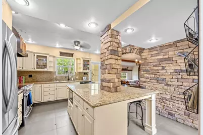 2300 Castilla Isle, Fort Lauderdale, FL 33301 - Photo 27