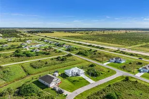 526 Braelyn St, Port Labelle, FL 33935 - Photo 23