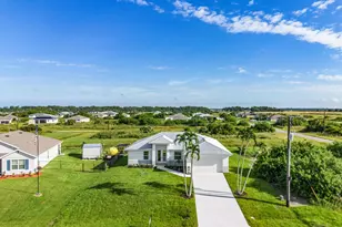 526 Braelyn St, Port Labelle, FL 33935 - Photo 21