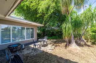 1711 NE 40th Ct, Oakland Park, FL 33334 - Photo 29