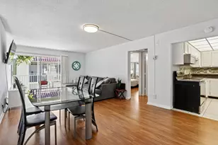 1428 SE 4th Ave Unit, Deerfield Beach, FL 33441 - Photo 1