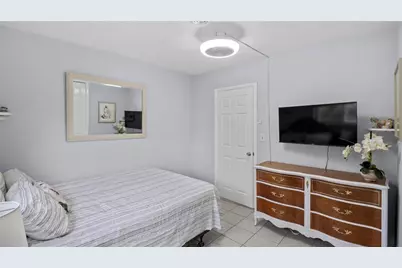 6322 Royal Palm Boulevard, Margate, FL 33063 - Photo 7