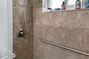 6322 Royal Palm Blvd, Margate, FL 33063 - Photo 9