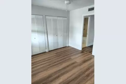 1100 Crystal Lake Drive #115, Pompano Beach, FL 33064 - Photo 5