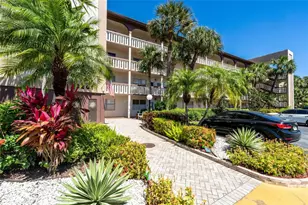 3201 Portofino Point, Pompano Beach, FL 33066 - Photo 3