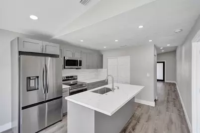 2614 W 65th Street, Hialeah, FL 33016 - Photo 13