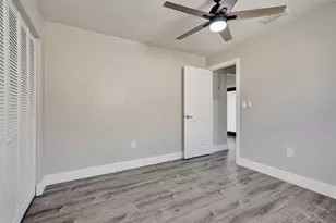 2614 W 65th St, Hialeah, FL 33016 - Photo 25