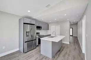 2614 W 65th St, Hialeah, FL 33016 - Photo 5