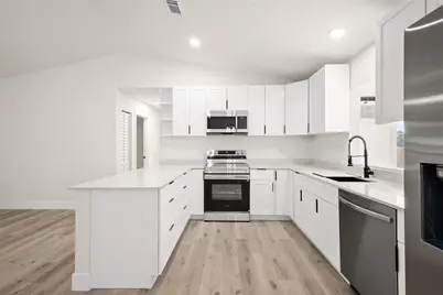 461 SW Meadow Terrace, Port Saint Lucie, FL 34984 - Photo 3