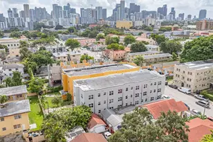 1051 NW 2nd St, Miami, FL 33128 - Photo 7