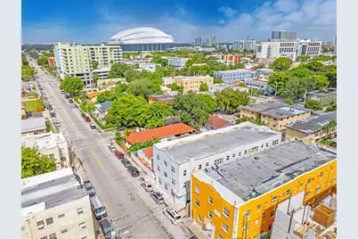 1051 NW 2nd Street #10, Miami, FL 33128 - Photo 3