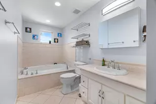70 Isle Of Venice Unit, Fort Lauderdale, FL 33301 - Photo 19
