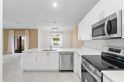 4965 Oakmont Drive, Fort Lauderdale, FL 33312 - Photo 15