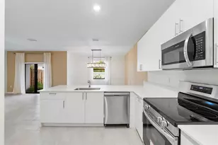 4965 Oakmont Dr, Fort Lauderdale, FL 33312 - Photo 15