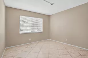 3050 NE 16th Ave, Oakland Park, FL 33334 - Photo 7