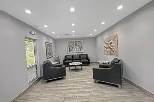 535 Oaks Dr, Pompano Beach, FL 33069 - Photo 17