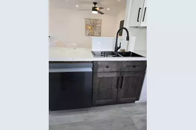 319 Preston H #H, Boca Raton, FL 33434 - Photo 11