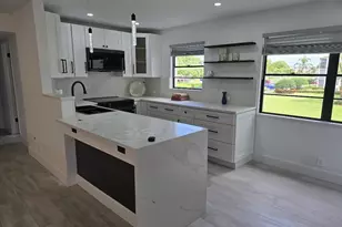 319 Preston H, Boca Raton, FL 33434 - Photo 9