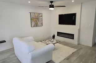 319 Preston H, Boca Raton, FL 33434 - Photo 7