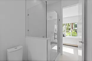 221 Shore Ct, Fort Lauderdale, FL 33308 - Photo 63