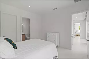 221 Shore Ct, Fort Lauderdale, FL 33308 - Photo 39