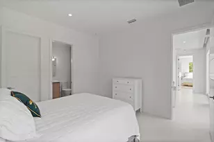 221 Shore Ct, Fort Lauderdale, FL 33308 - Photo 39