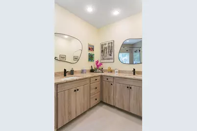 2701 NE 2nd Avenue, Wilton Manors, FL 33334 - Photo 29