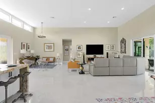 2701 NE 2nd Ave, Wilton Manors, FL 33334 - Photo 7