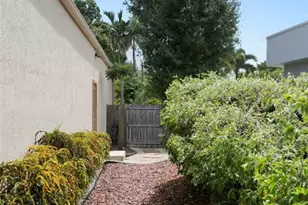 2701 NE 2nd Ave, Wilton Manors, FL 33334 - Photo 21