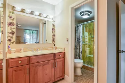 3650 Environ Boulevard #401, Lauderhill, FL 33319 - Photo 23