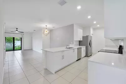 4973 Oakmont Drive, Fort Lauderdale, FL 33312 - Photo 5