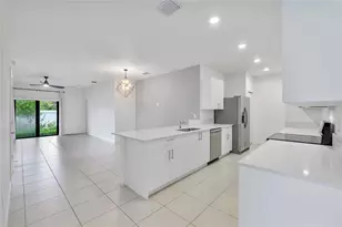 4973 Oakmont Dr, Dania Beach, FL 33312 - Photo 5