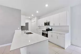 4973 Oakmont Dr, Dania Beach, FL 33312 - Photo 7