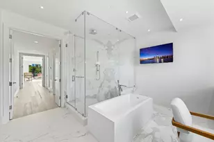 14 N Isla Bahia Dr, Fort Lauderdale, FL 33316 - Photo 59