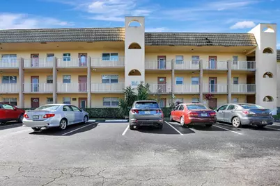 8225 Sunrise Lakes Boulevard #303, Sunrise, FL 33322 - Photo 7