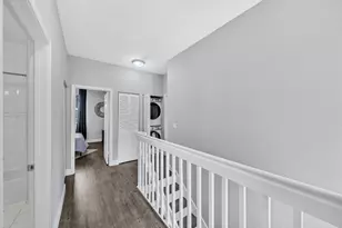 1251 NE 32nd St, Oakland Park, FL 33334 - Photo 39