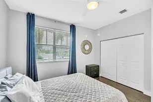 1251 NE 32nd St, Oakland Park, FL 33334 - Photo 31