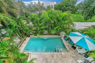 1251 NE 32nd St, Oakland Park, FL 33334 - Photo 1