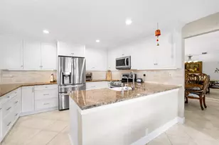 7604 Lexington Ln, Parkland, FL 33067 - Photo 5