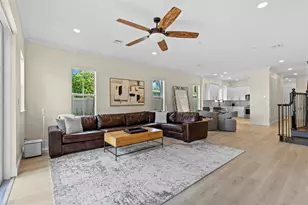 1121 NE 14th Ave, Fort Lauderdale, FL 33304 - Photo 1