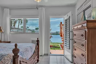 1000 SW 10th Ave, Hallandale Beach, FL 33009 - Photo 23