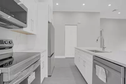 8504 NW 37th Court, Hollywood, FL 33024 - Photo 11