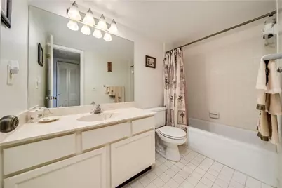 3521 Environ Boulevard #209, Fort Lauderdale, FL 33319 - Photo 17