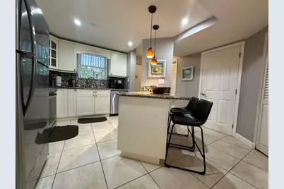 17801 N Bay Road #212, Sunny Isles Beach, FL 33160 - Photo 5