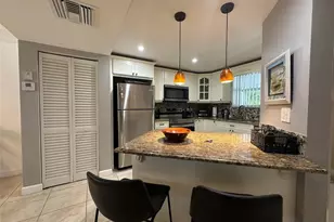 17801 N Bay Rd, Sunny Isles Beach, FL 33160 - Photo 7