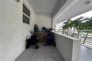 17801 N Bay Rd, Sunny Isles Beach, FL 33160 - Photo 47